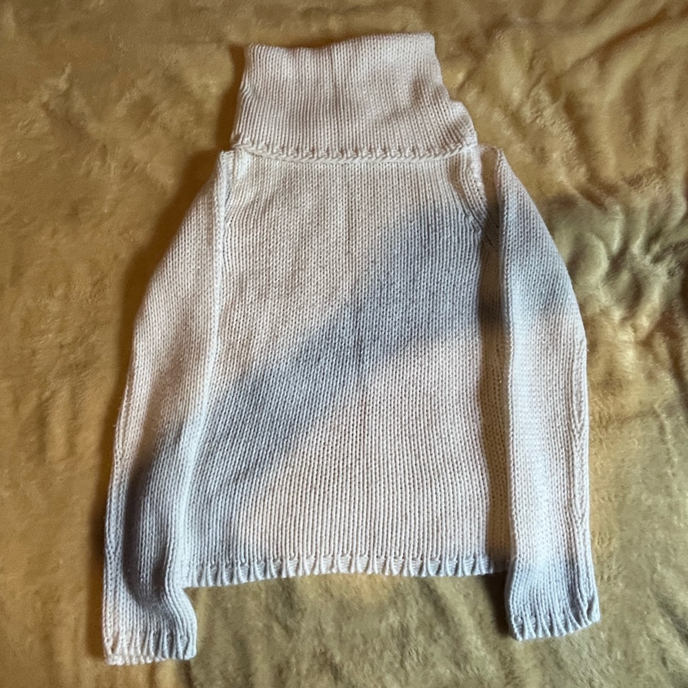 Women’s Sweater